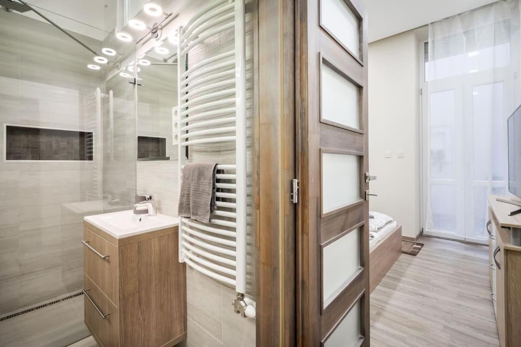 Апартаменти Szalag Utca 6 Luxurious Flat Castle District Будапешт Екстер'єр фото